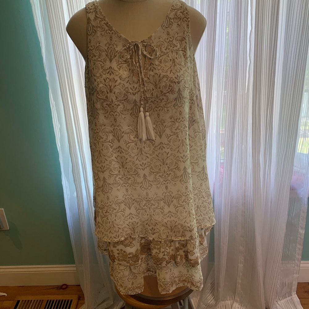 Embroidered Shift dress - Picture 4 of 6